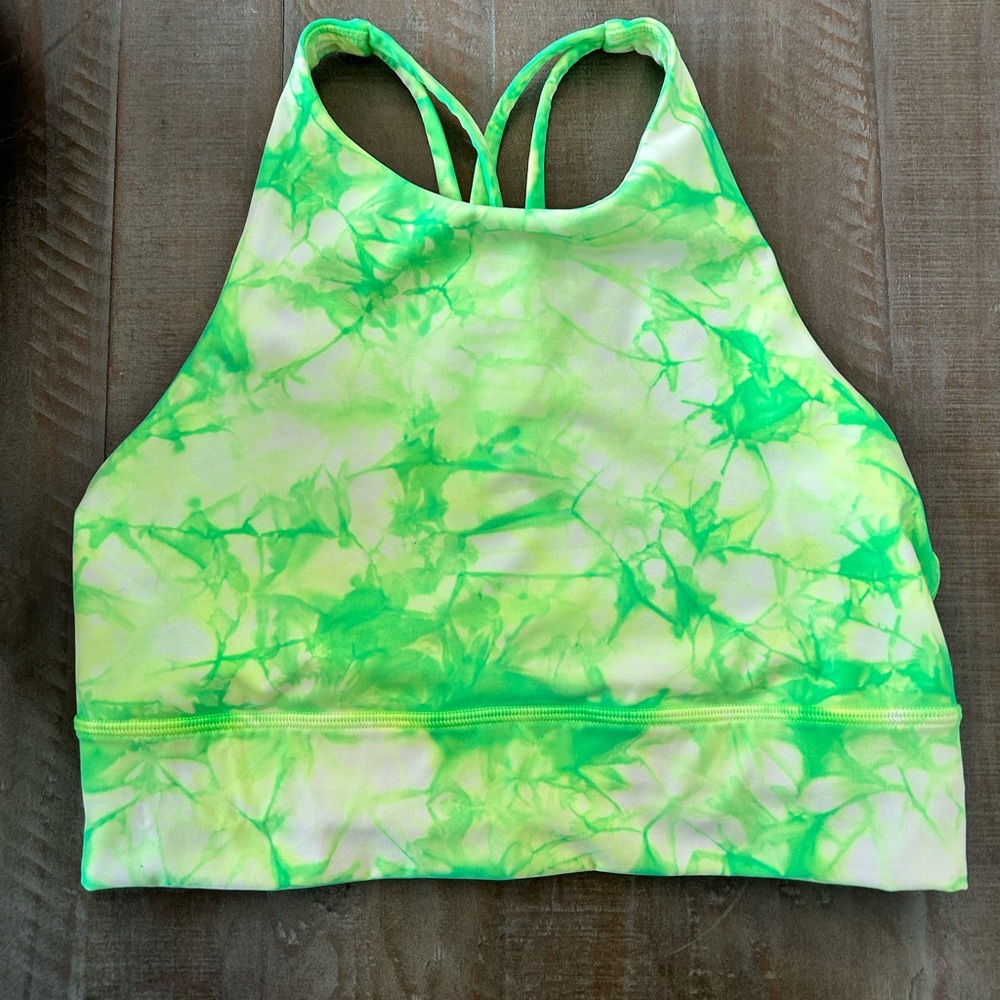 Lululemon sports bra SIZE 8